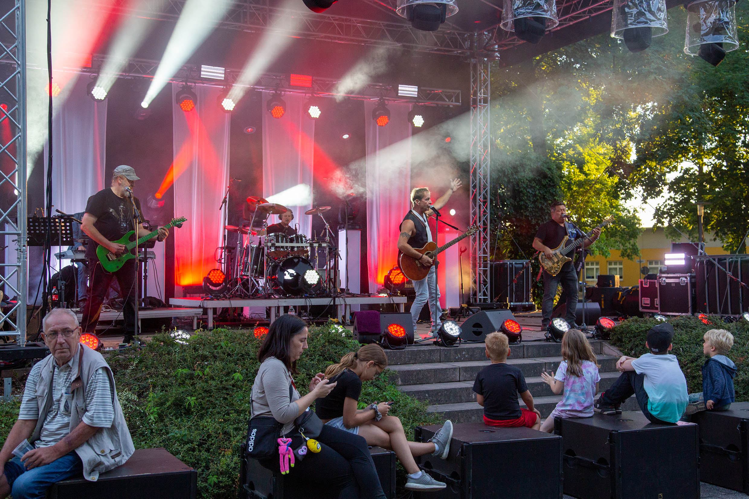 Anscheit rockte am Samstagabend die Freiluftbühne im Schützenpark
