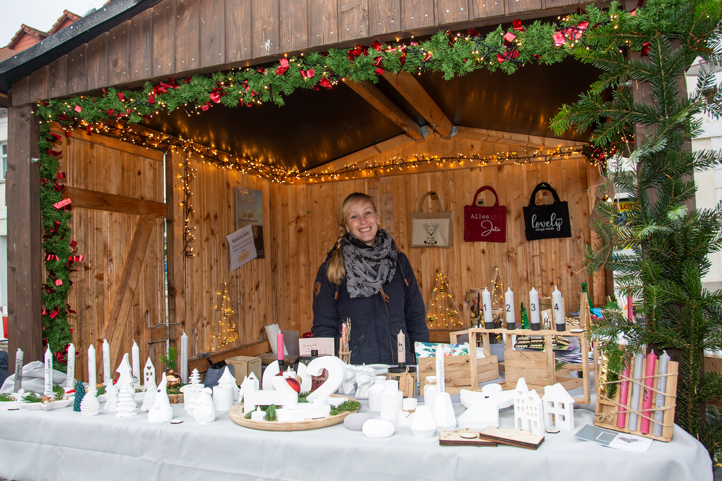 Liebevoll gestalteter Marktstand